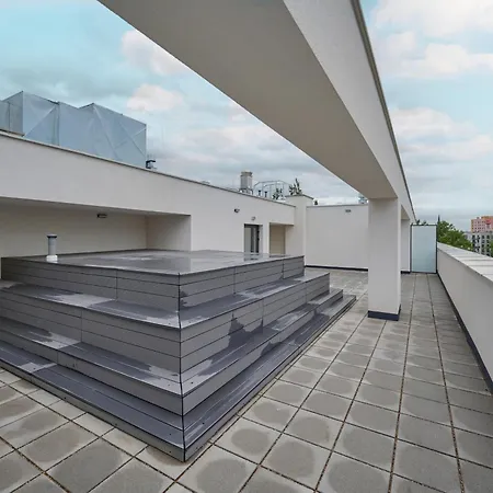Apartmán Modern Slonimskiego With Balcony By Renters