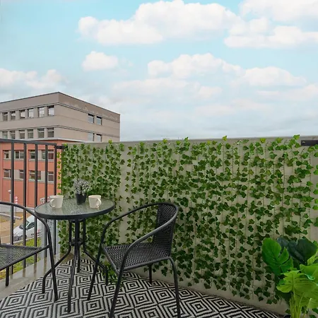 Modern Slonimskiego With Balcony By Renters Apartmán