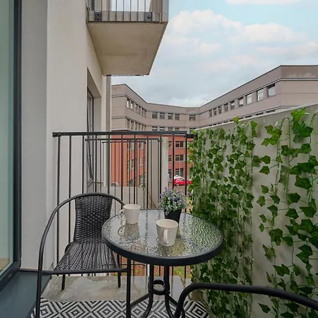 Modern Slonimskiego With Balcony By Renters Breslavia