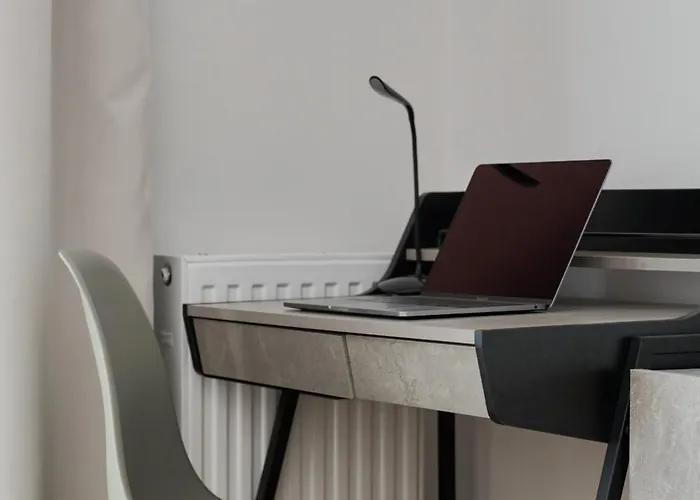 Apartamento Modern Slonimskiego With Balcony By Renters *