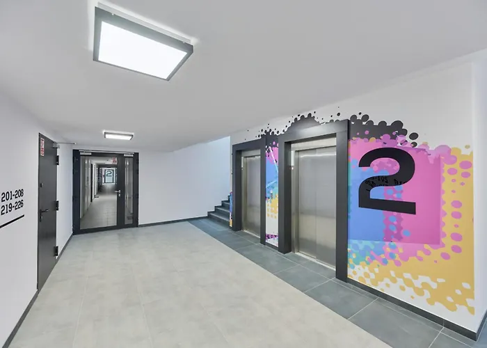 Apartamento Modern Slonimskiego With Balcony By Renters